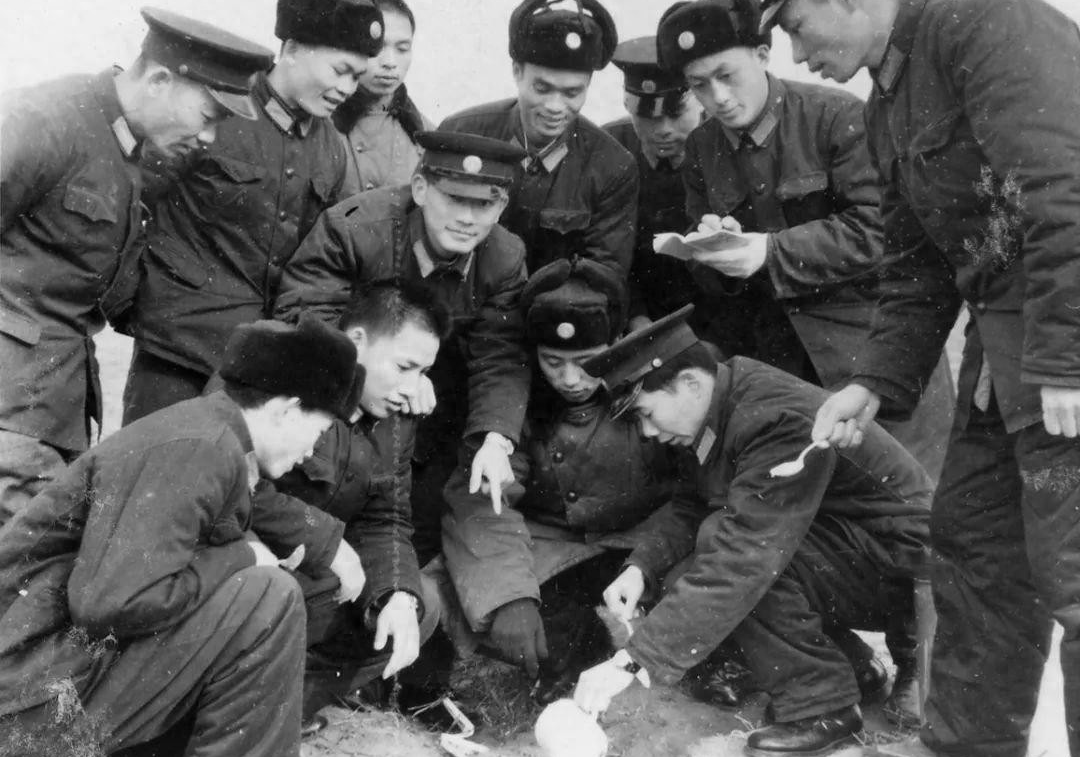 场1979年安国县105无头男尸案侦破记新利体育注册入口跟已婚前女友藕断丝连的下(图2)