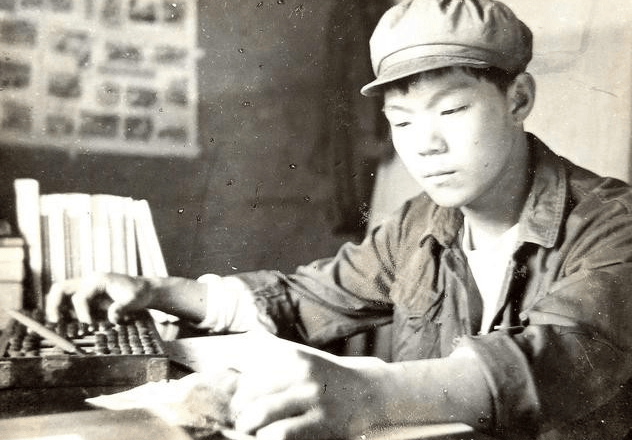 场1979年安国县105无头男尸案侦破记新利体育注册入口跟已婚前女友藕断丝连的下(图4)