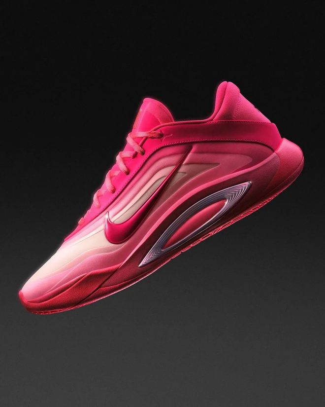 」突然发布！搭载「全新缓震科技」！新利体育18Nike「巨星签名鞋(图7)